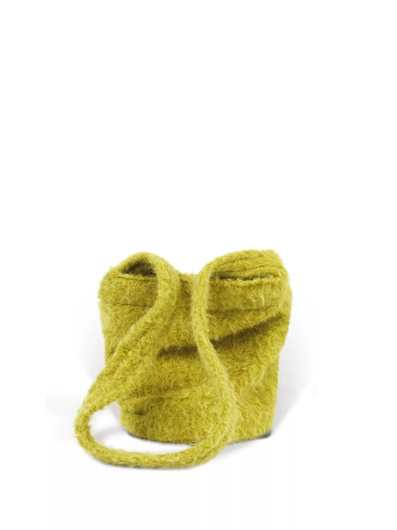 f0a0e7f2a2284c45adc9f683b5cc0ffa-Max-Origin